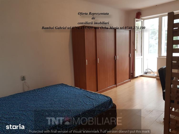 Apartament 2 Camere Decomandat etaj 2 Zona Centru Civic Piata Unirii - 3