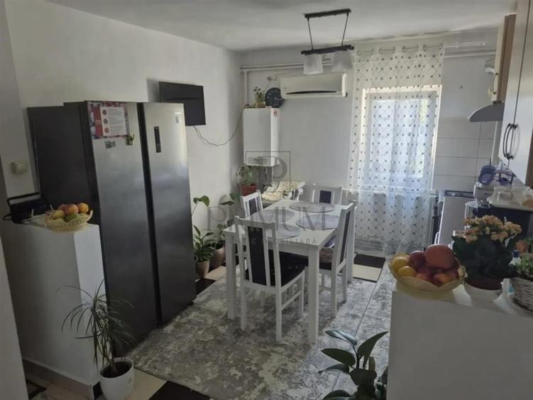 BUCOVINA - 3 Camere - 2 Bai - 2 Balcoane - Centrala proprie - Clima - Boxa - 6