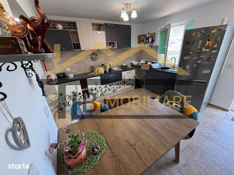 Casa cu 3 camere, 100mp, Zona Tofalau - 9