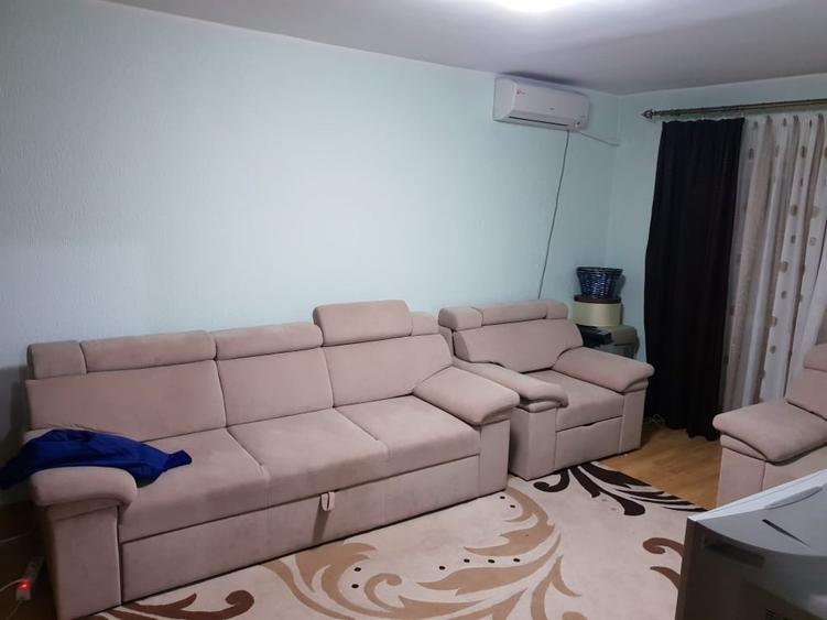 Inchiriez ap.4 camere decomandat, centrala proprie - la 5 min. de metrou Pacii - 5