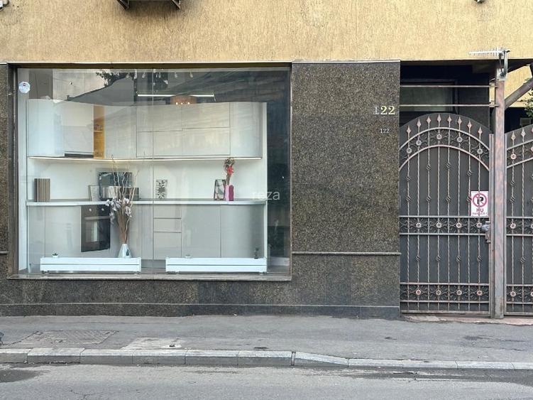 Spatiu comercial Stradal , pretabil birouri sau desfasurare comerciala, Spatiu comercial Stradal , pretabil birouri sau desfasurare comerciala,