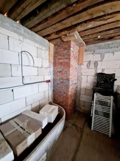 Casă / Vilă la munte - 33