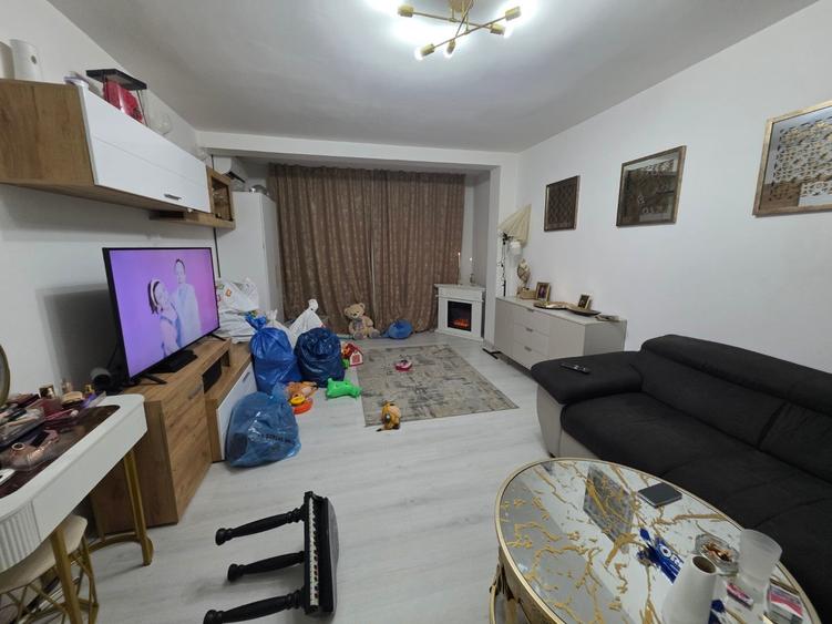 Trapezului, 10 minute metrou 1 Decembrie 1918, pe Marin Pazon, - 9