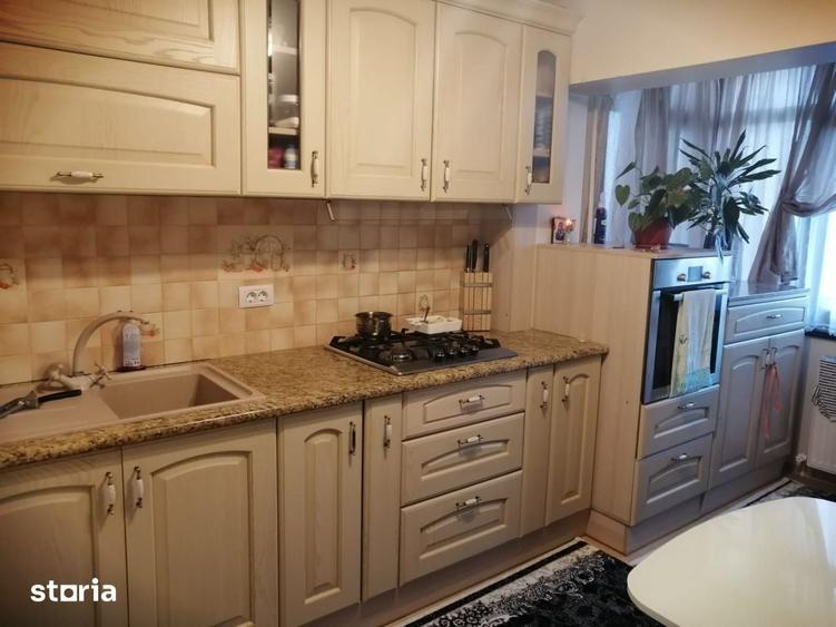 Obcini- inchiriez apartament doua camere mobilat si utilat - 1