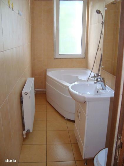 Dr.Taberei, etaj 2/4, decomandat, 33 mp, bloc mixt, reabilitat - 1