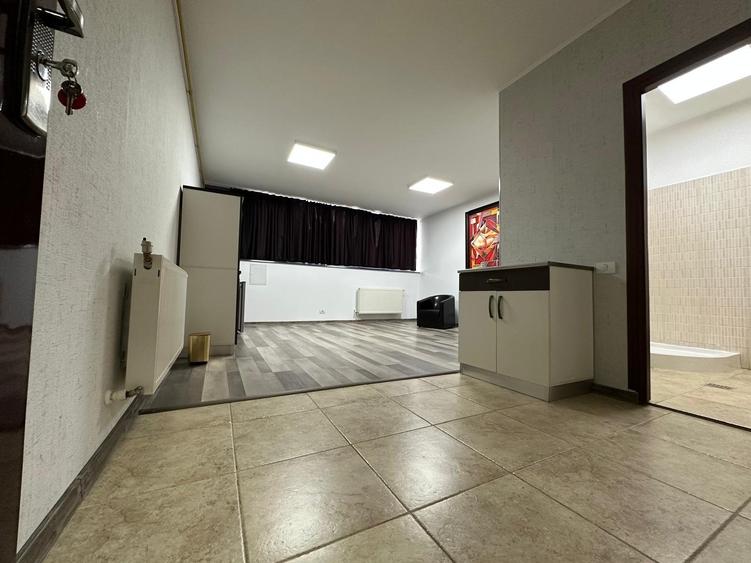 Birou de închiriat – etajul 3, într-o clădire modernă de birouri, cu acces strad - 5