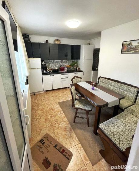 Vand Casa zona Zamora-Busteni cu vedere la mun?ii Bucegi ?i Crucea Caraiman. - 2