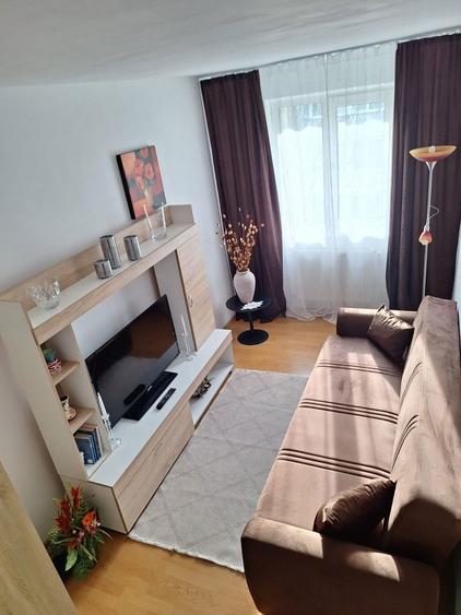 Vand apartament 2 camere decomandat Brasov - 3