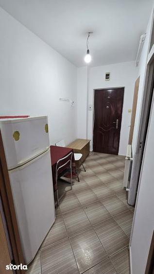 Vind garsoniera central - 2