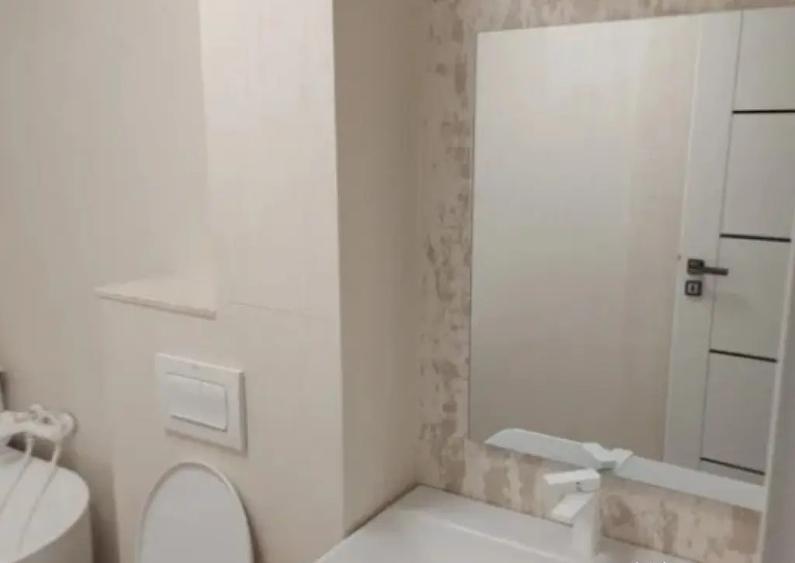 Apartament 4 camere, decomandat - zona Sacele - 4