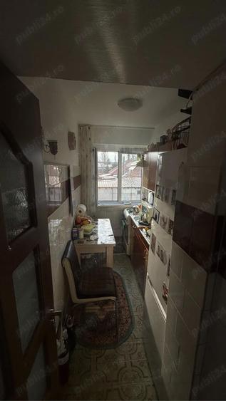 Apartament de vanzare - 4