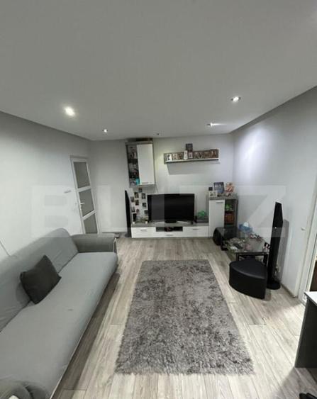 Apartament 2 camere, 37.22 mp, zona Micro 6 - 8