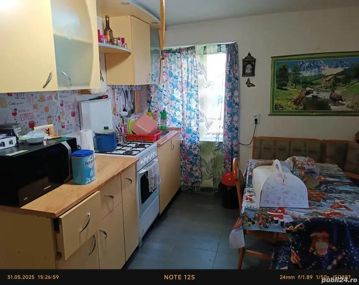 Vand sau schimb casa cu apartament in Alesd - 5