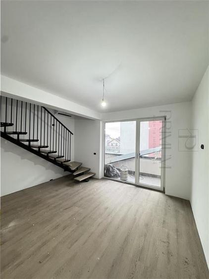 GIROC - 3 Camere - Bucatarie inchisa - 2 Locuri de parcare - Finisaje premium - - 1