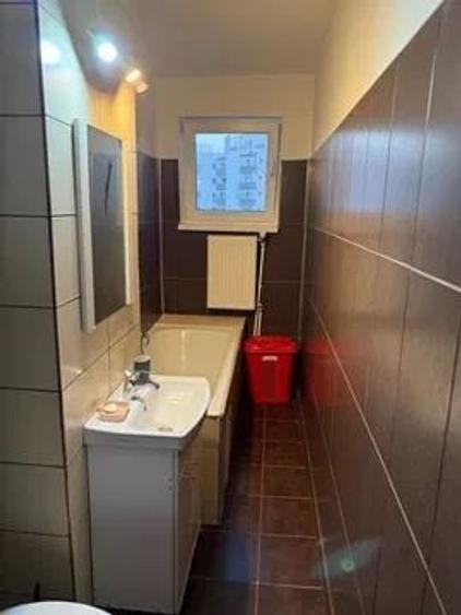GAROSNIERA DECOMANDATA BLOC 1977 REABILITAT TERMIC METROU GORJULUI - 4