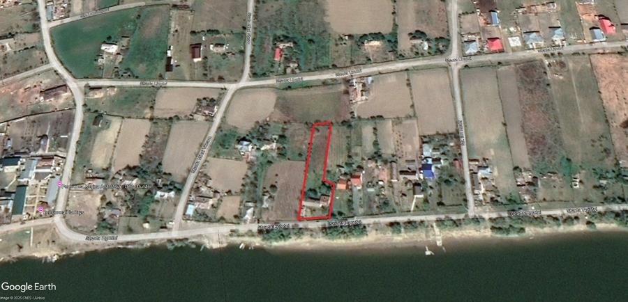 Delta Dunarii - Sat Ilganii de Jos - Bratul Sf. Gheorghe, teren 1477mp - 6