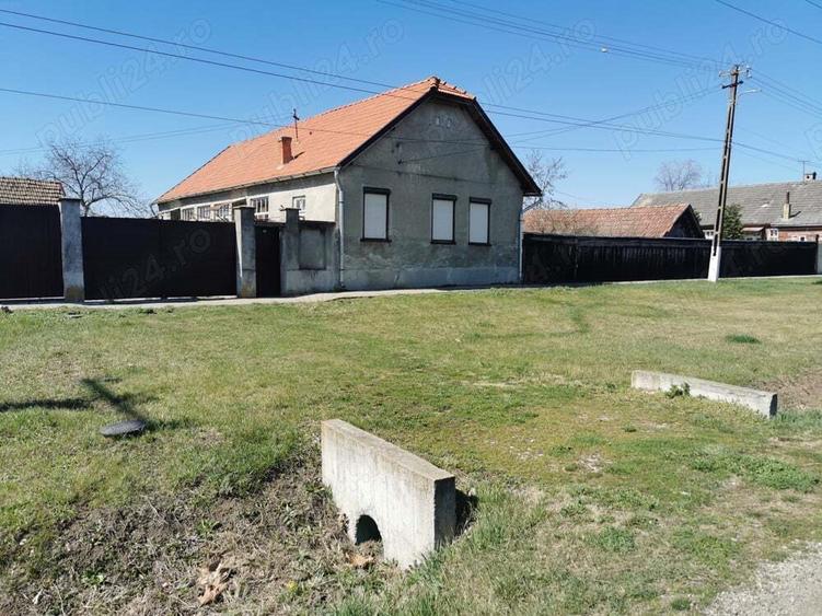 Casa de vanzare in Nadab - 2