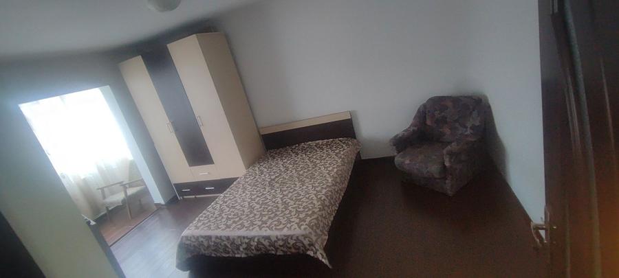 Ofer spre inchiriere garsoniera Valea Rosie - 8