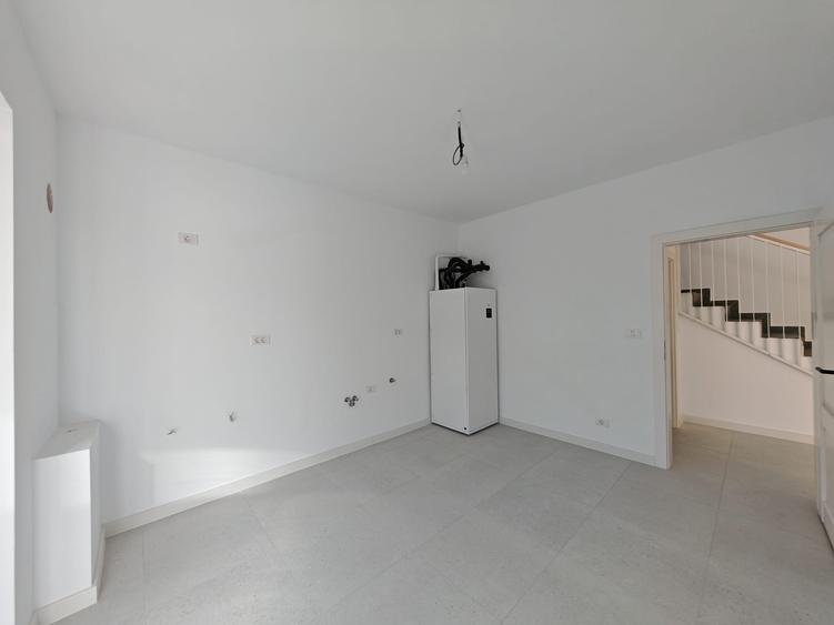 Casa cu gradina | Pompa de caldura | Pipera Plaza - 9