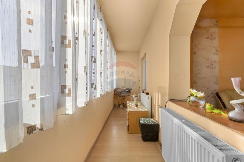 Apartament cu 5 camere decomandat de vanzare in Micalaca,Arad - 16