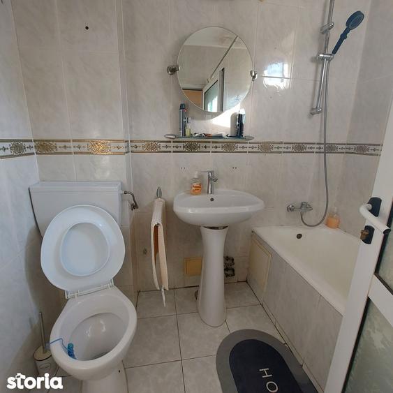 Bld Basarabia- str Bucovina- parc IOR- etaj 4/4 - 11