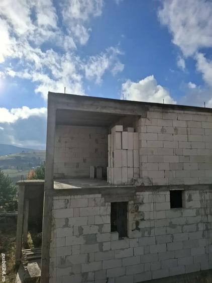 Vand casa in construc?ie . - 1