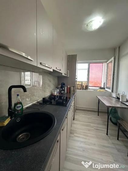Apartament cu 2 camere semidecomandat în Cantacuzino