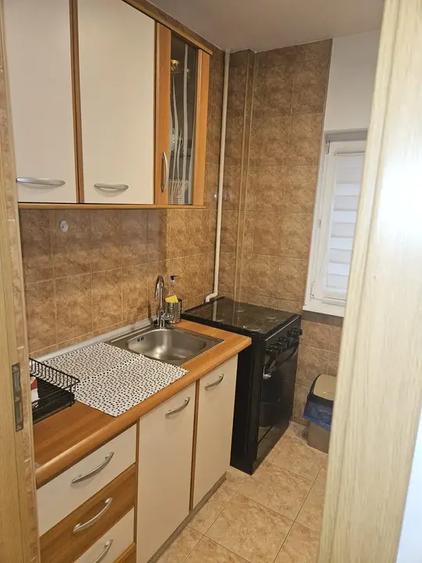 Garsoniera Eleganta De Inchiriat | zona Grivita | Domenii - 4