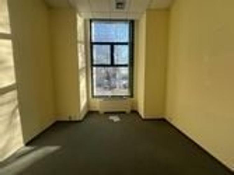 De inchiriat spatiu comercial cu ISU in zona Unirii. Pretabil clinica - 5