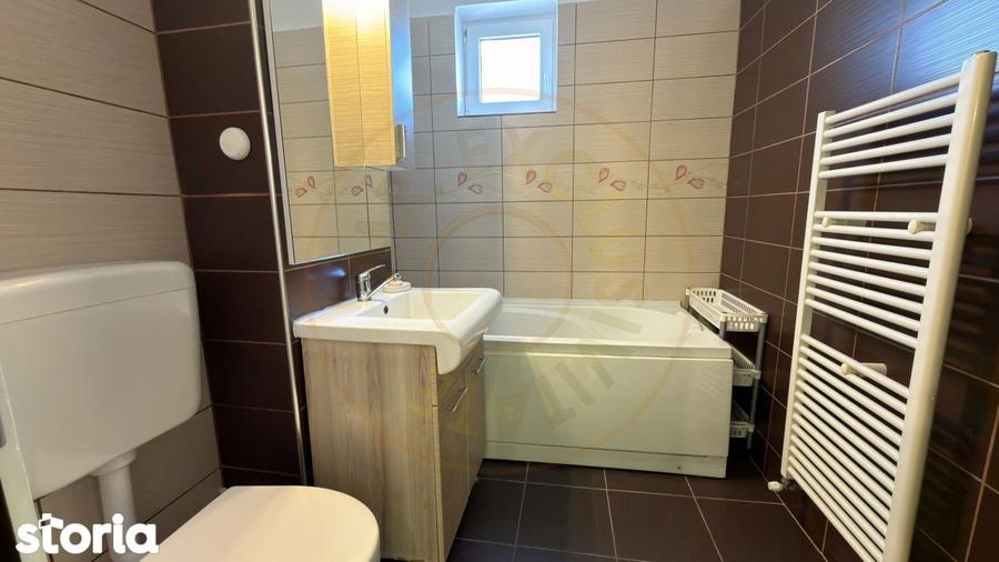 Vanzare Apartament 3 camere Etaj IV, MV1 - Str. Crinului 3 - Carei - 7