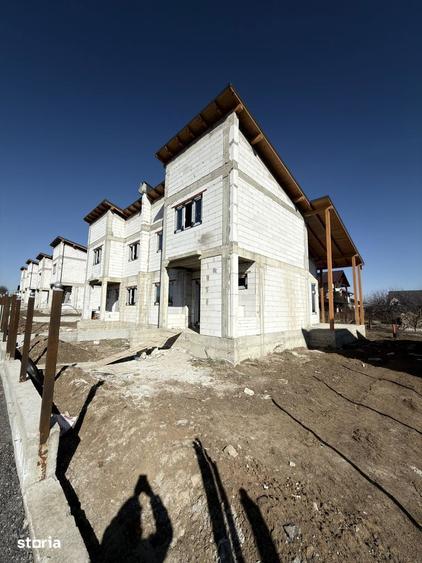 Casa noua cartier de case in oras zona Dobosari, cu predare la cheie! - 2