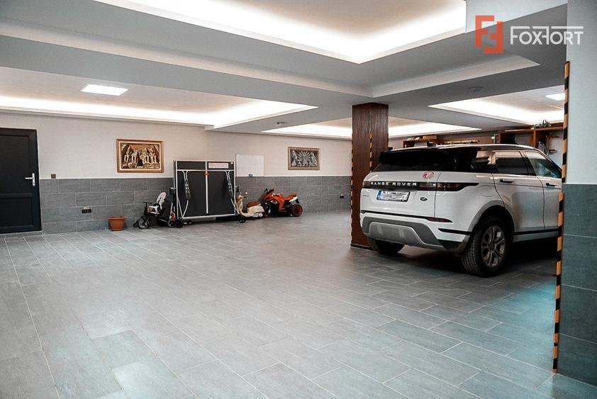 Proprietate unicata in stil clasic in Mosnita Noua - ID V7206 - 34