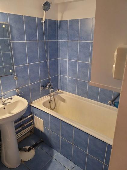 Vand apartament 2 camere zona piata langa ITM - 1