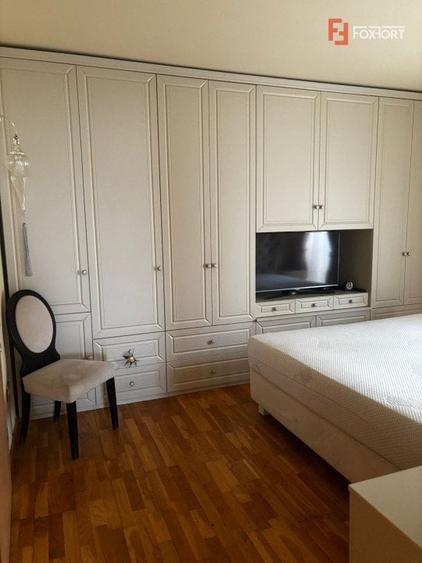 Apartament de vanzare 3 camere decomandat,  Dumbravita - 5