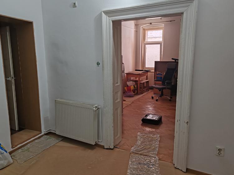 Apartament 4 camere in casa zona Central - 1