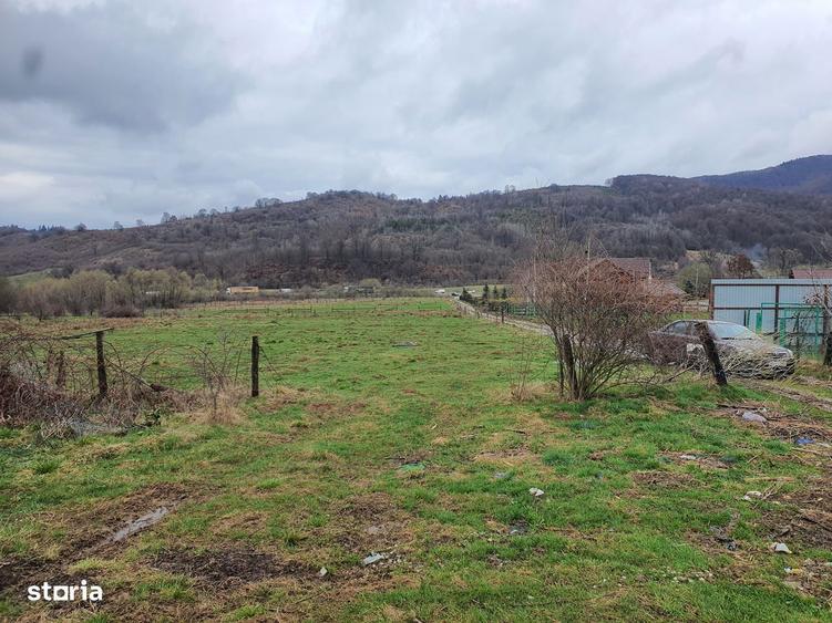 Teren Rasnov spre Predeal pretabil investitie 13 euro/mp - 4