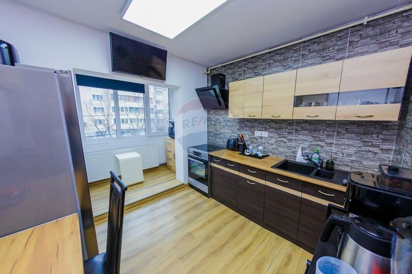 DE VANZARE Apartament 2 camere BULEVARDUL REPUBLICII - 1