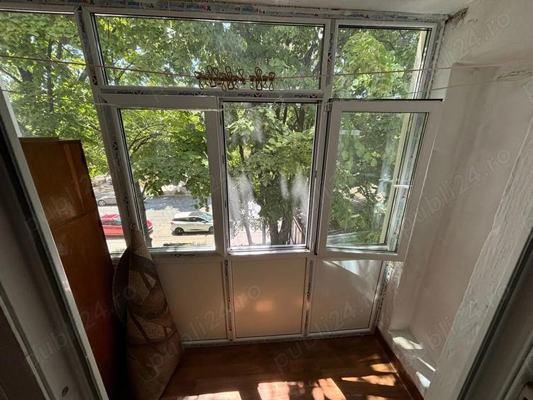 Vanzare apartament cu doua camere - 1