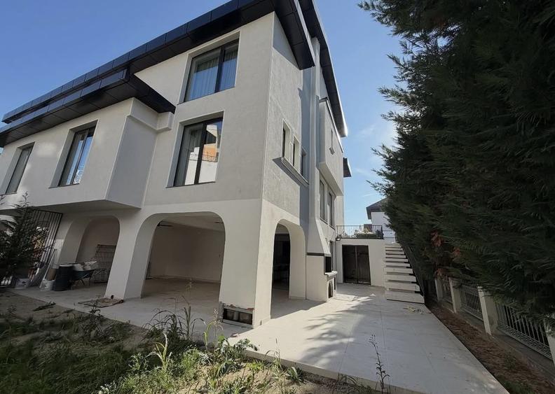 VILA DE ÎNCHIRIAT IANCU NICOLAE PIPERA - 1