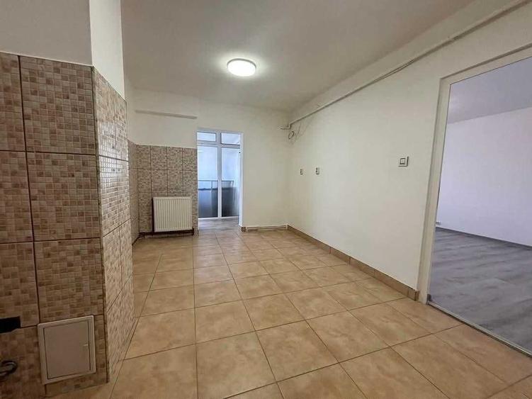 APARTAMENT CU EXTINDERE 34 mp - str. Petru Rares - 1