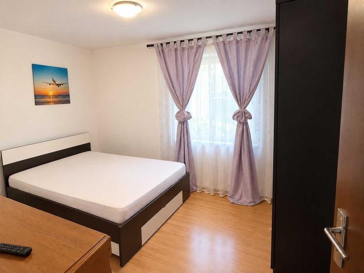 Apartament cu 3 camere în Mărăști