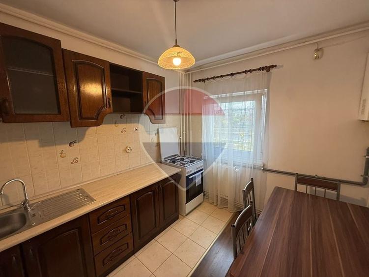 Apartament cu 2 camere decomandat, mobilat în Grigorescu