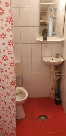 Garsonieră decomandată în Runcu