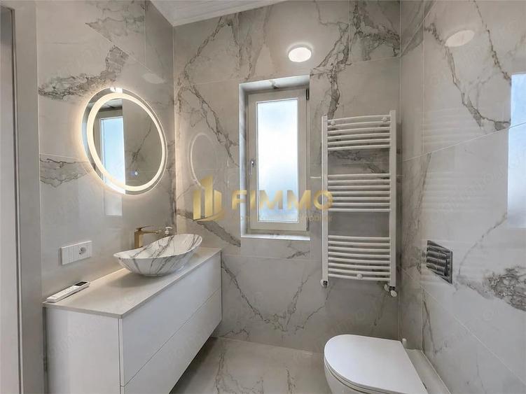 Casă cu Teren 500 Mp în Periferie