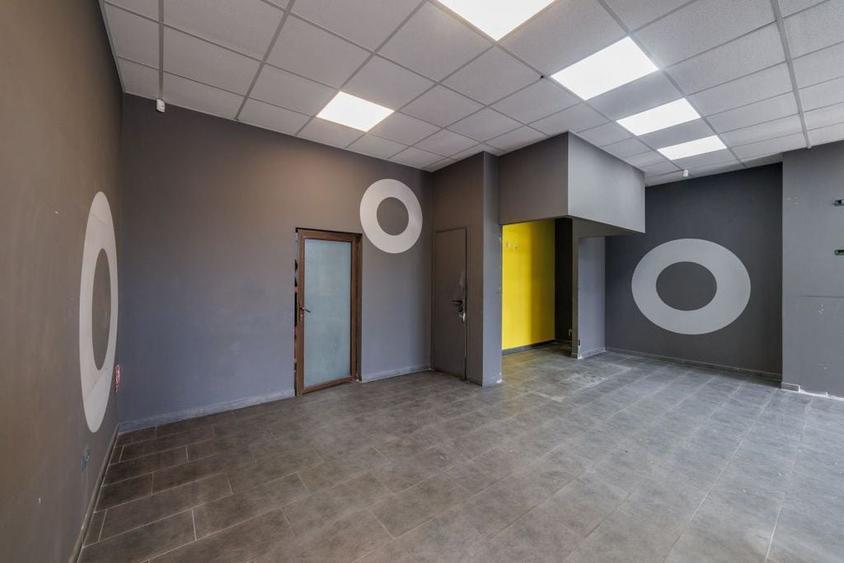 Spațiu comercial, de 87 mp, în Central