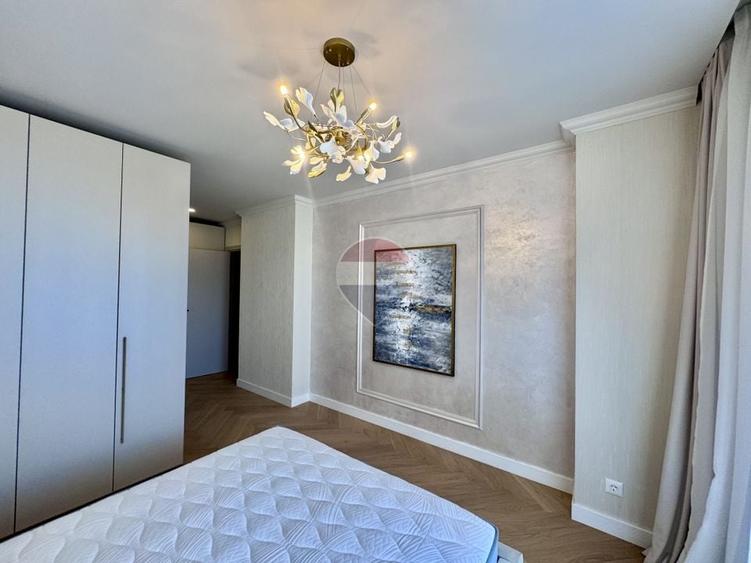 Apartament cu 4 camere decomandat, mobilat în Nord