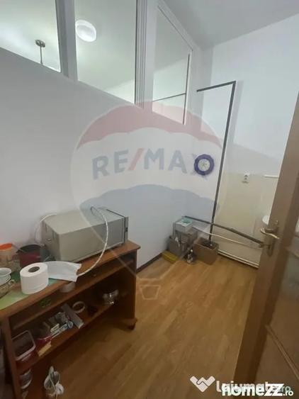 Spațiu comercial, de 77 mp, în Ultracentral