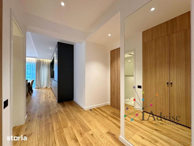 Apartament cu 3 camere decomandat în Centrul Istoric