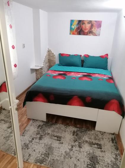 Apartament cu 2 camere decomandat în Drumul Carului