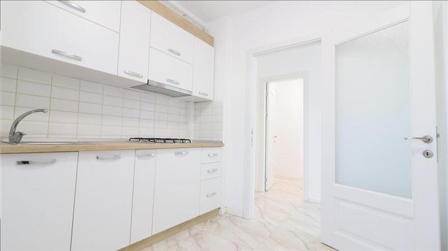 Apartament cu 2 camere decomandat, mobilat în Copou